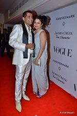 at Vogue_s 5th Anniversary bash in Trident, Mumbai on 22nd Sept 2012 (256).JPG